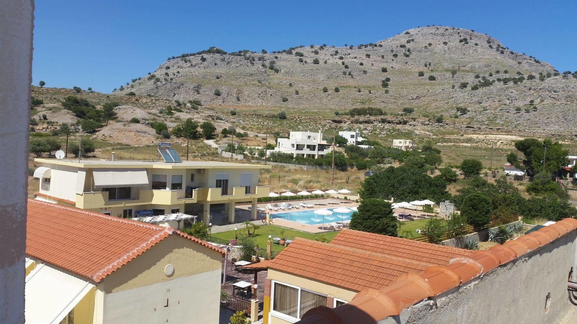 Sunshine Hotel Lardos Buitenkant foto